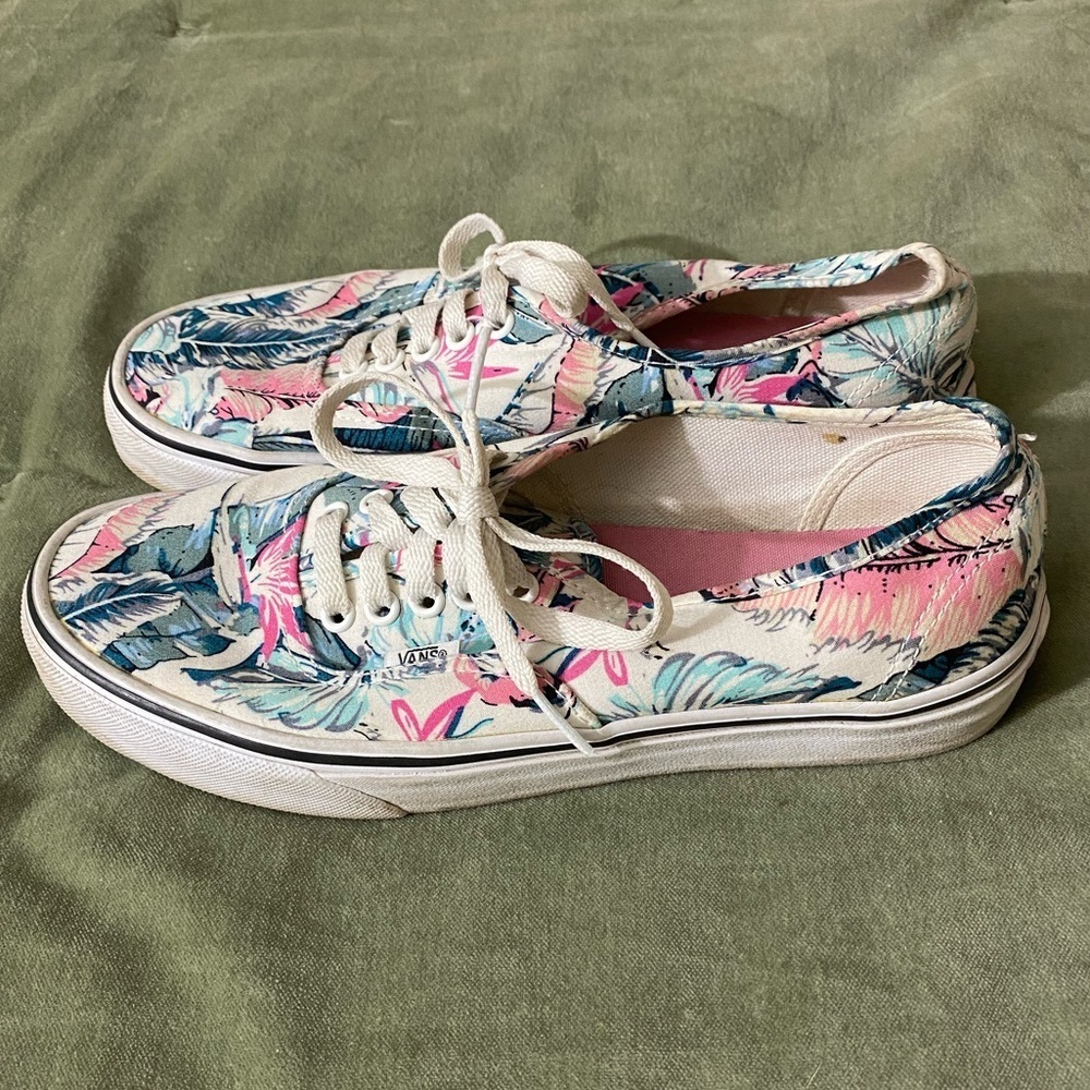 Vans sneakers shoes floral tropical mens 7.5 woman’s 9  OSS